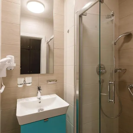 Hotel Lazensky Dum Berta 3*