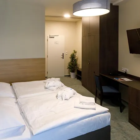 Hotel Lazensky Dum Berta Jindřichův Hradec